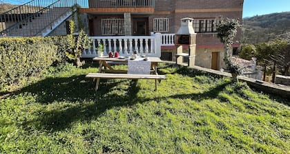 Casa con jardín en Picos de Europa (13 plazas)