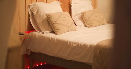 Romantic room with jacuzzi and private sauna