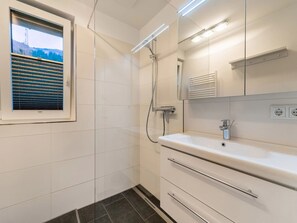 Dusche, Haartrockner