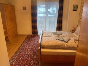 5 Schlafzimmer, Internetzugang