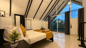 Deluxe Cabin, Mountain View | Desk, laptop workspace, free WiFi - Tera Ella Boutique Hotel by SANS (Ella)
