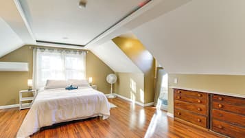 5 bedrooms, internet, bed sheets