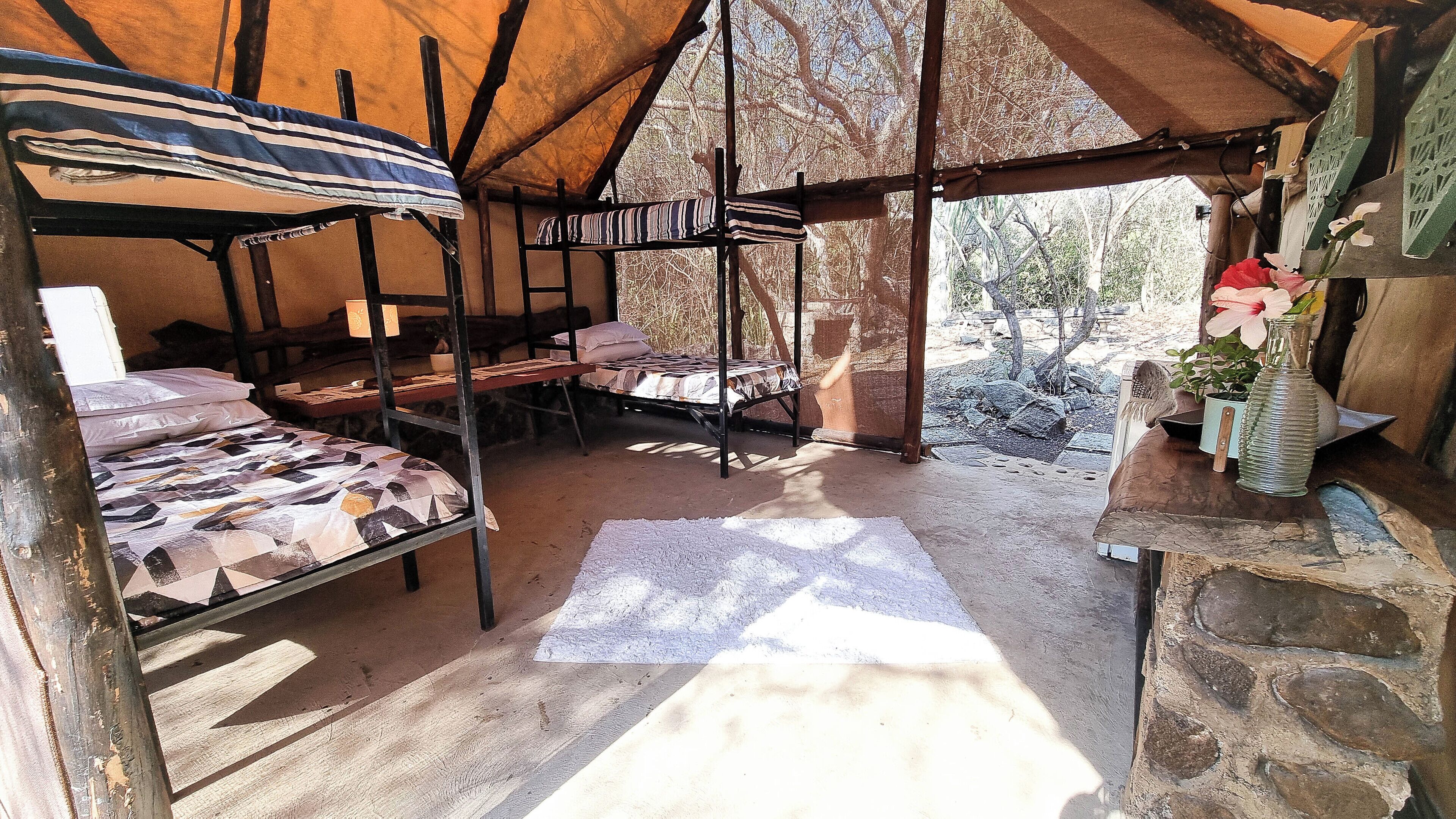 1 多间卧室、床单