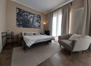 Apartment | 2 bedrooms, individually furnished