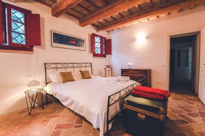 Villa | 1 bedroom, individually furnished - Manor in Marche Near Adriatic Beaches (Monsano)