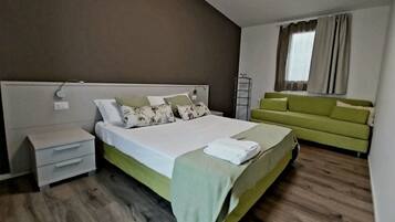 Apartment | 1 bedroom, individually furnished