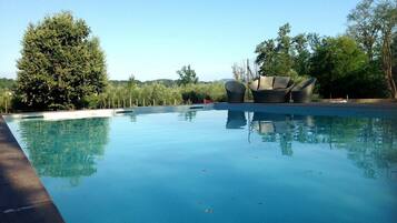 Apartment | Pool | Outdoor pool