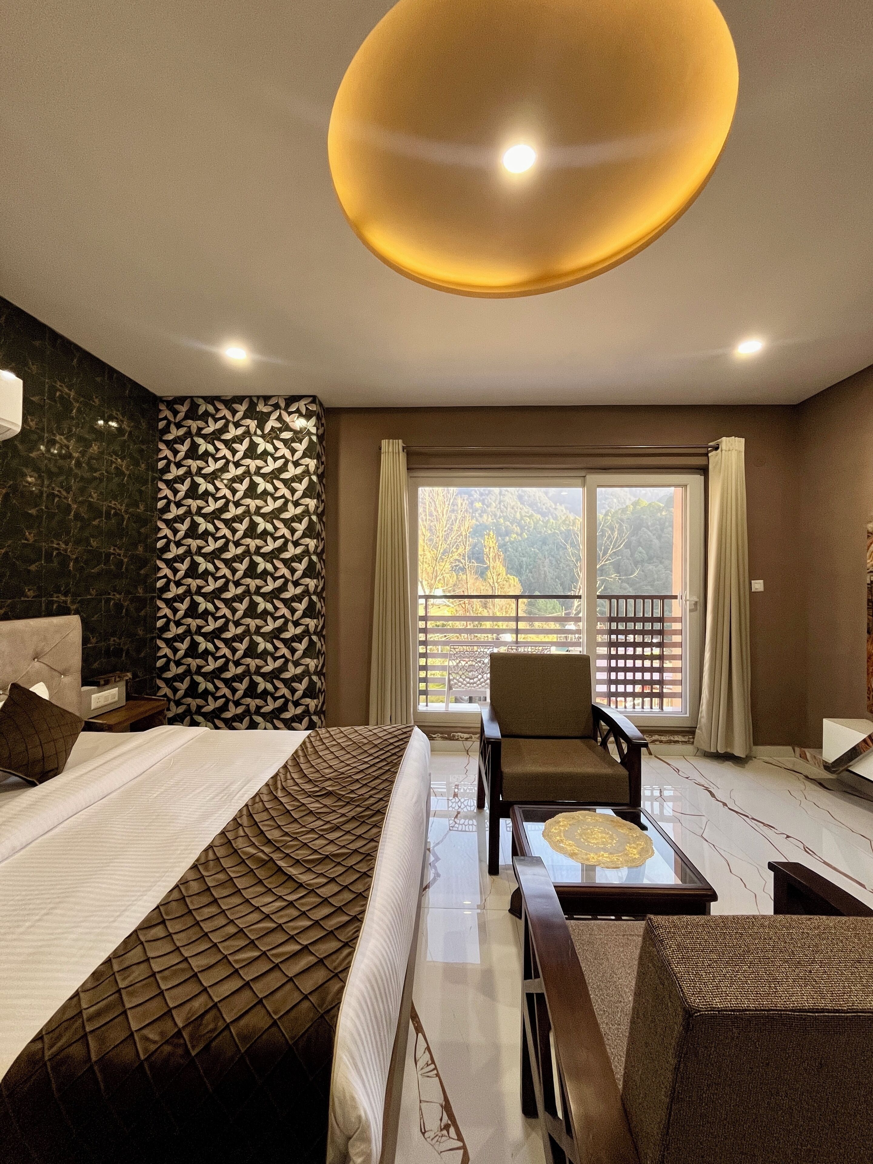 Premier Double or Twin Room, Balcony | Free WiFi, bed sheets