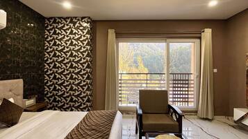 Premier Double or Twin Room, Balcony | Free WiFi, bed sheets