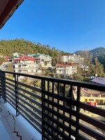 Habitación Premier con 1 cama doble o 2 individuales, balcón | Vistas del balcón