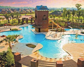 Pool - Relax in Style at Our Missouri City Getaway (Missouri City)