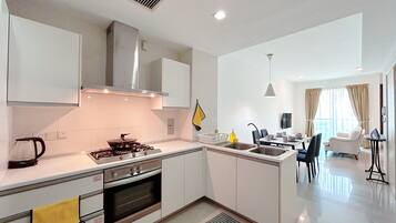 Deluxe Apartment, 1 Bedroom | Dapur peribadi