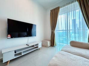 Deluxe Apartment, 1 Bedroom | Living area