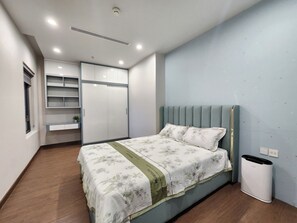2 bedrooms