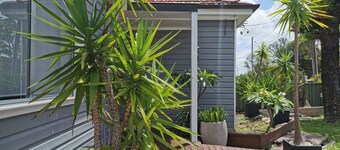 Three bedrooms house for families centrally located in Sydney