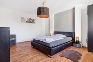 4 chambres, fer et planche Ă repasser, accĂšs au Wi-Fi (inclus)