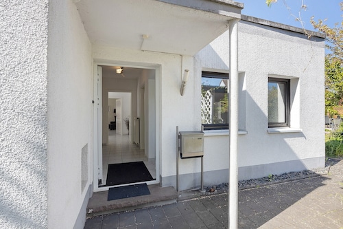 Apartment 'Windmühlenweg Mit Garten' with Private Terrace, Private Garden and Wi-Fi