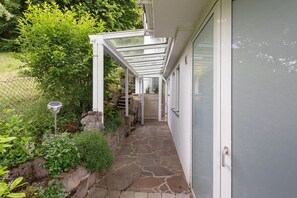 Exterior detail - Apartment 'Ermstal' with Shared Garden and Wi-Fi (Bad Urach)