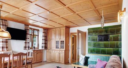 Apartment 'Haus Brunner' with Mountain View, Private Terrace and Wi-Fi