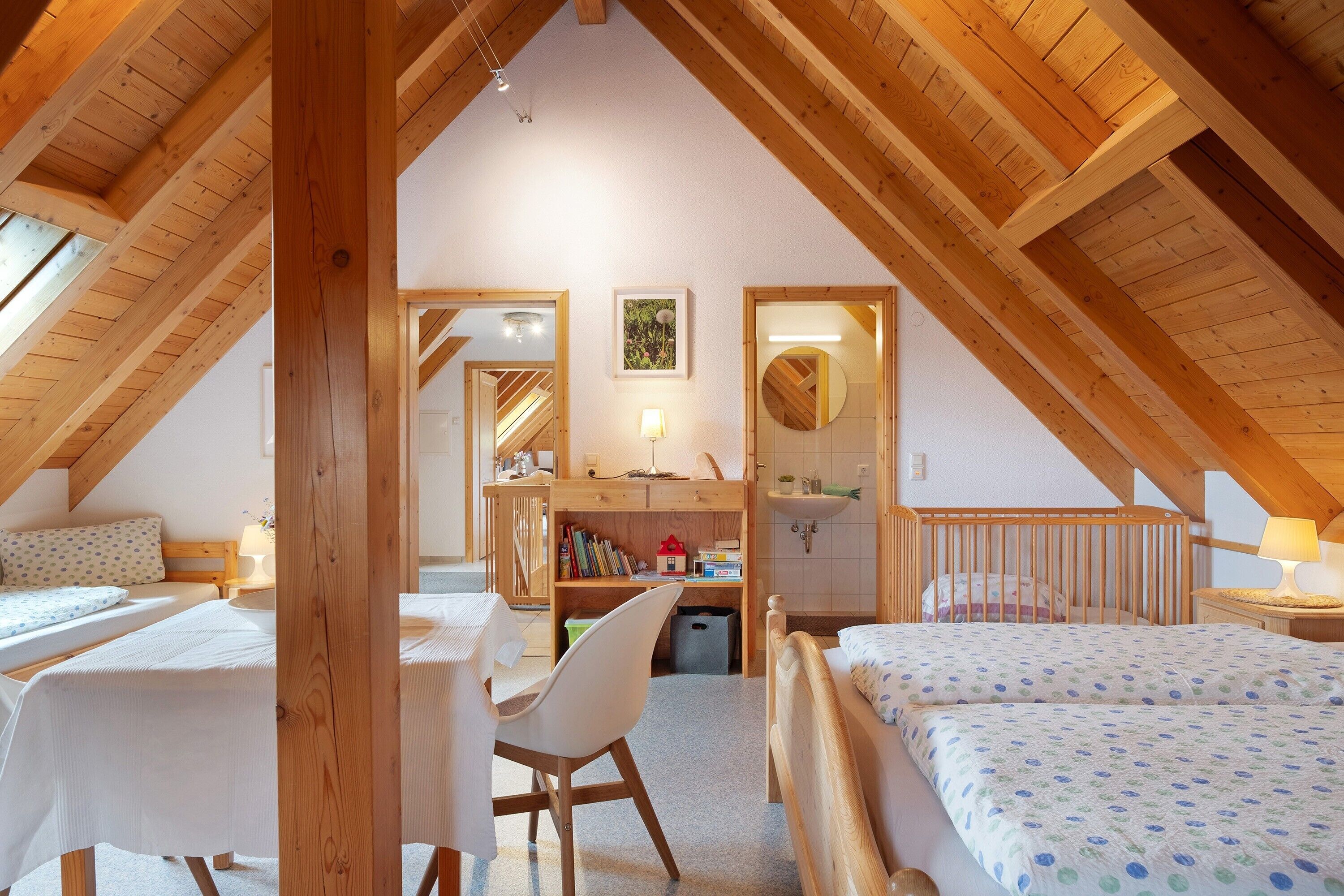 2 habitaciones, wifi gratis y ropa de cama 