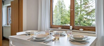 Appartamento 'Silvia' con vista montagna, giardino comune e Wi-Fi