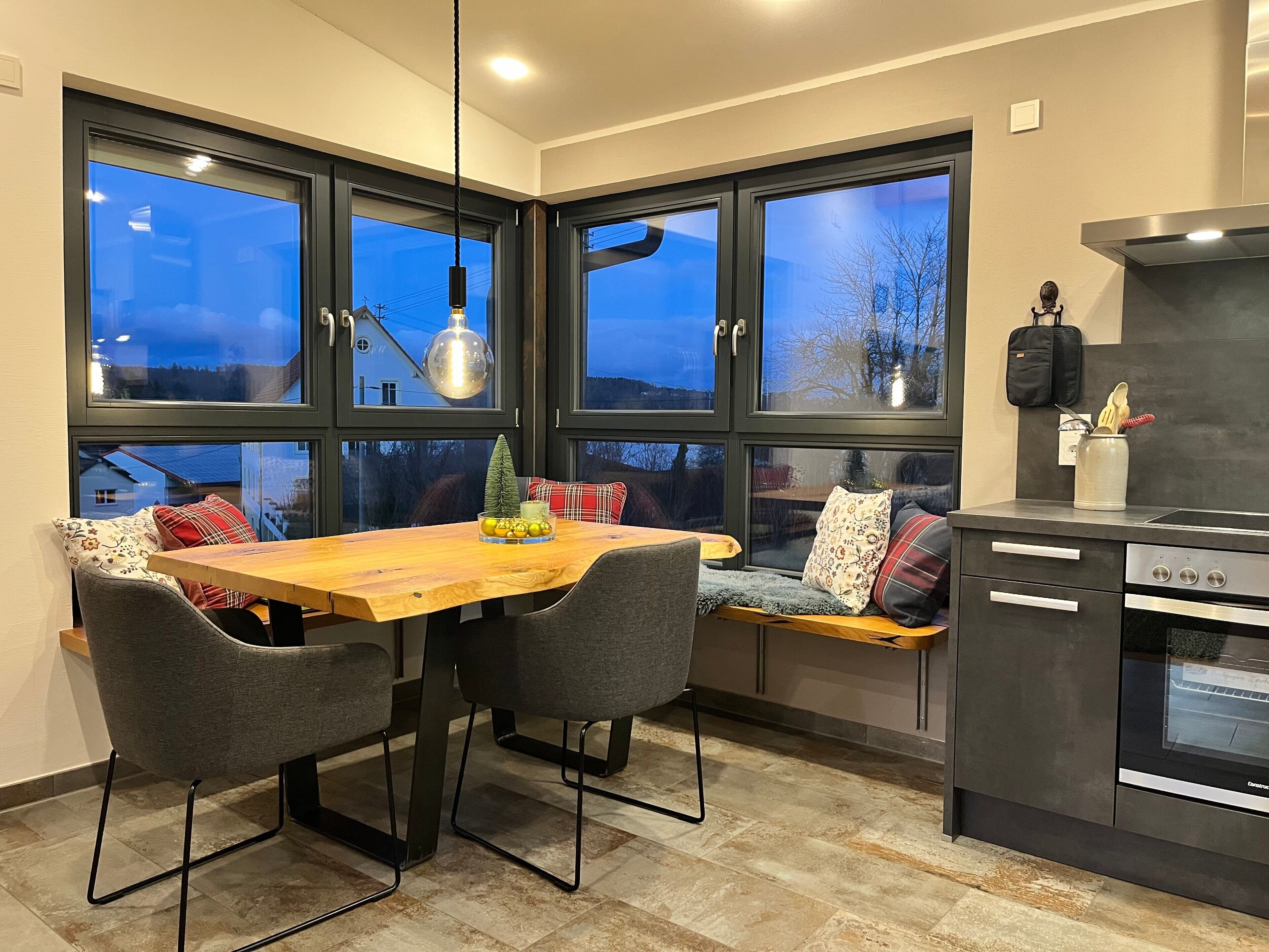 Kühlschrank, Ofen, Herdplatte, Geschirrspüler