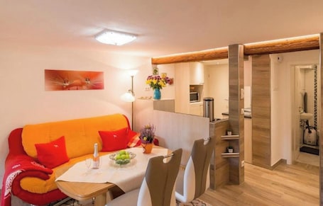 TV, stereo. Holiday Apartment Landidyll with Private Terrace, Shared Garden and Wi-Fi
