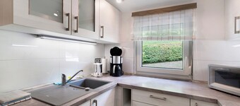 Apartment '1' with Private Terrace, Shared Garden and Wi-Fi