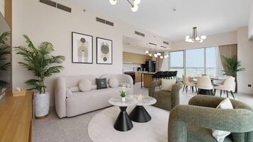 Deluxe Apartment, 3 Bedrooms, Balcony | Living area