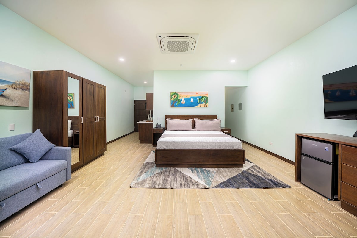 Bungalow Junior | 2 camere, ferro/asse da stiro, Wi-Fi gratuito, lenzuola