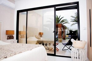 4 bedrooms, iron/ironing board, free WiFi, bed sheets - Luxury Villa Rock The Kasbah, Djerba Tunisia (Djerba Midun)