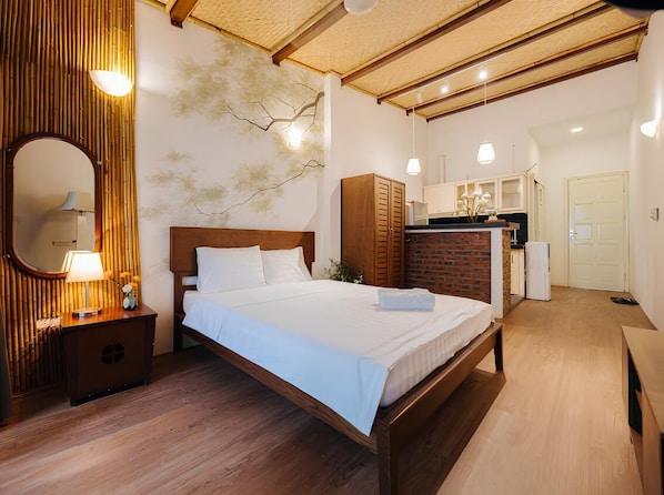 Luxury-Studio, Balkon, Stadtblick | Kostenloses WLAN