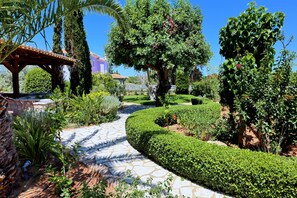 Property grounds - M.A Luxury Villa With Pool (Porto Heli)