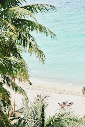 Beach Hotel Dhigurah