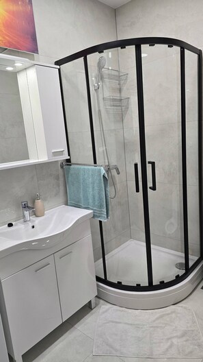 Appartement, 1 chambre, vue sur la ville | Salle de bain