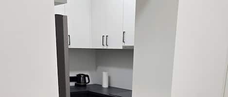 Apartment, 1 Bedroom, City View | Interior