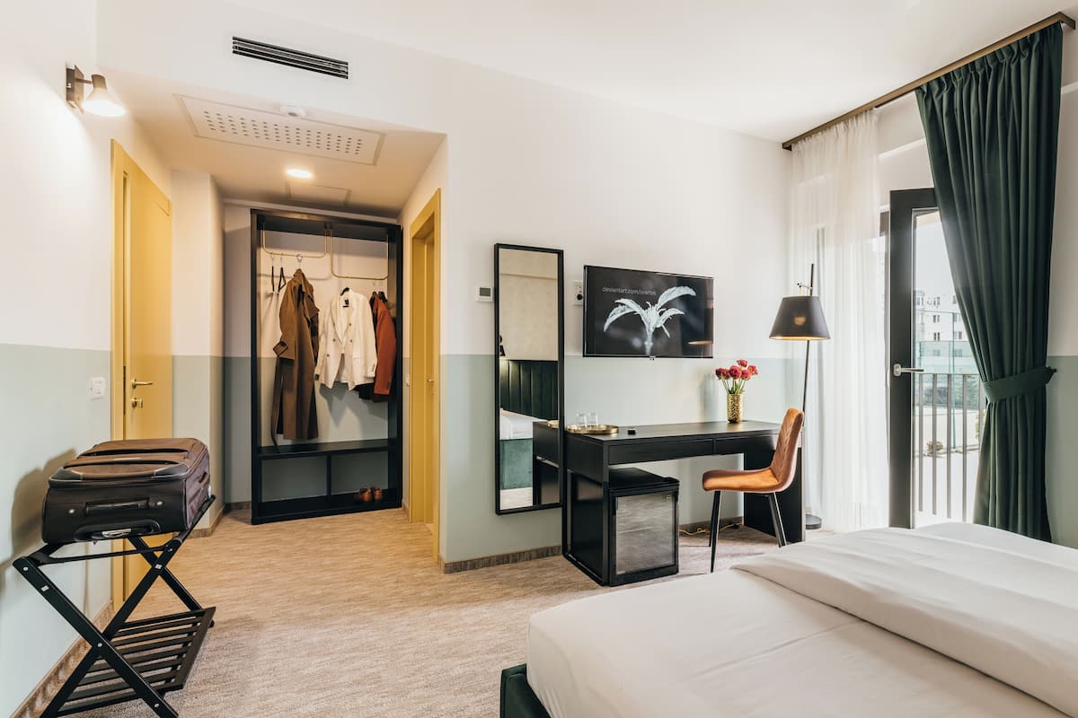 Classic Double Room, Balcony | Minibar, desk, blackout curtains, iron/ironing board (on request)