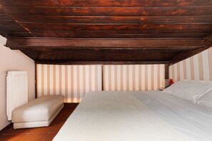 1 bedroom, iron/ironing board, bed sheets