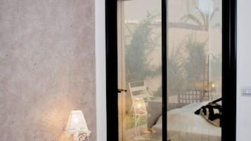 7 slaapkamers, een strijkplank/strijkijzer, gratis wifi, beddengoed