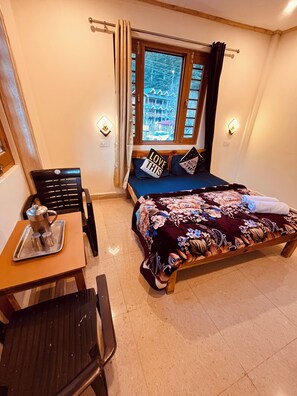 Deluxe Double Room, Mountain View | Free WiFi