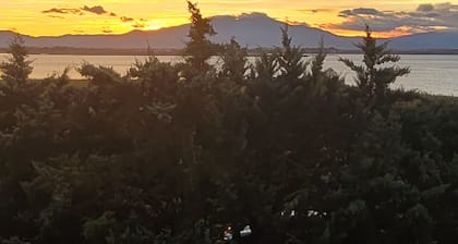 Appartement 40m2 avec vue sur le lac et le Canigou.