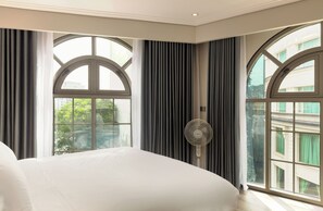 Superior Apartment | 2 bedrooms, premium bedding, Tempur-Pedic beds, in-room safe - Otis Apartment (Hanoi)