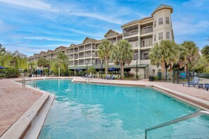 Pool - New in the market 2 bedroom apt with big terrace (Winter Garden)