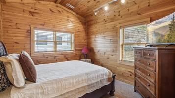 3 slaapkamers, wifi (toeslag), beddengoed