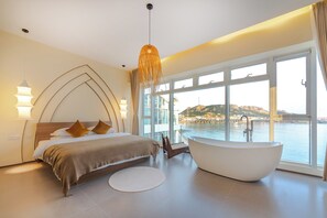 Deluxe Double Room, Patio, Sea View