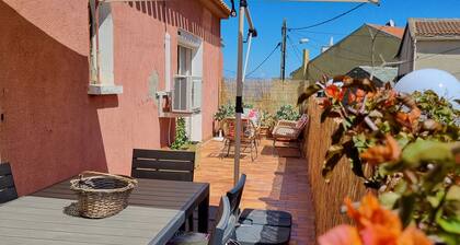 Macinaggio apartment 100m2, 2 terraces, 3 bedrooms close to shops and sea.