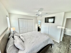 2 habitaciones, tabla de planchar con plancha y wifi gratis 