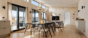 5 bedroom stunning home in Hadsund