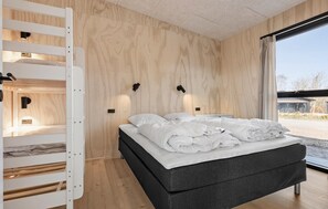 5 Schlafzimmer, Reisekinderbett, kostenloses WLAN