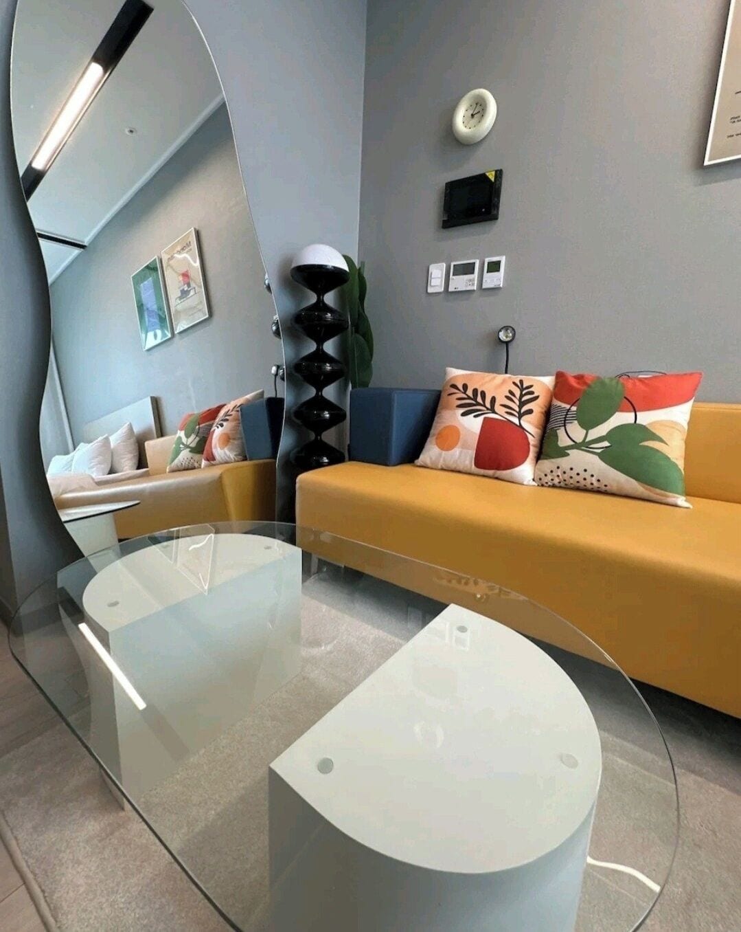 Studiosvit Panoramic - icke-rökare | Skrivbord, arbetsyta för laptop, gratis wi-fi och sängkläder